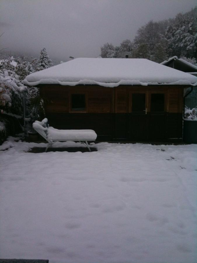 Mona'S Sleep & Go Bed & Breakfast Buren  Exterior foto